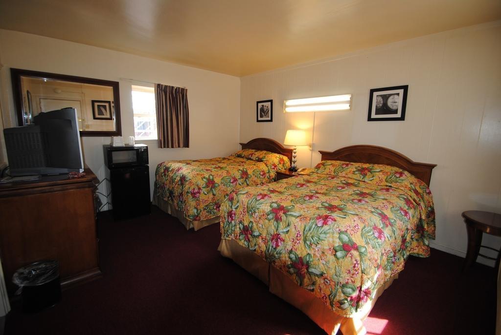 Lee High Inn Fairfax Oda fotoğraf